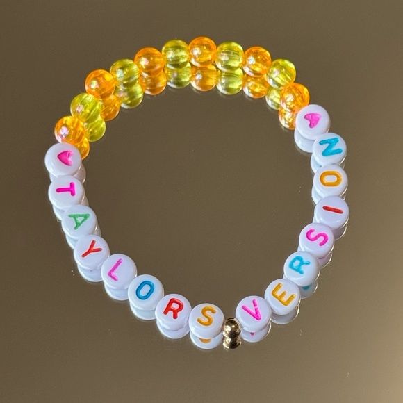 Taylor Swift Friendship Bracelets: Acronym Edition - Picture 13 of 15